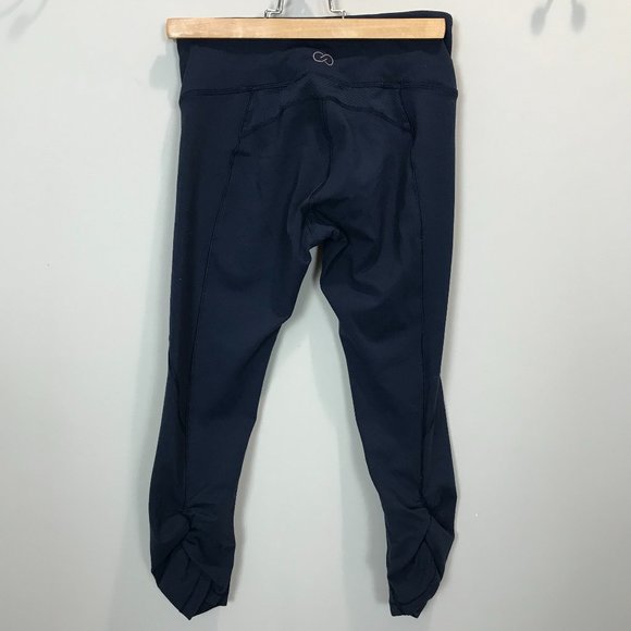 CALAIS, Carrie Underwood leggings Sz XS - Picture 4 of 7